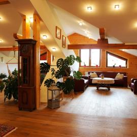 Ferienwohnungen Schlader, hotelli kohteessa Zell am Moos