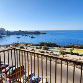 Qbajjar에 위치한 호텔 Seafront 3 bed Panoramic SeaViews Apt B7-