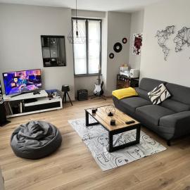 Maison rénovée au cœur d Eymet 2 chambres cozy et central