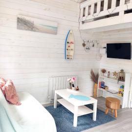 Chalet cosy, plages à pieds. Morbihan.