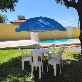 Casa Alegria Piscina, Churrasqueira, Pets, Empresas e Grupos, hotel v mestu Montes Claros