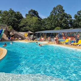 Camping les Chalands Fleuris, hotel in Saint-André-des-Eaux