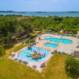 Camping Bi Village - Maeva Vacansoleil, hotel a Valbandon