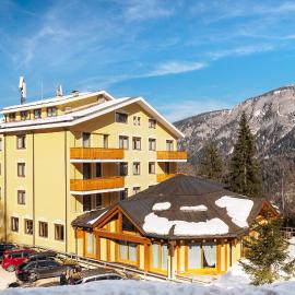 Park Hotel, hotel din Folgarida