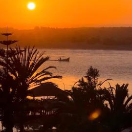 La terasse vue sur mer uniquement les familles, Hotel in Oualidia