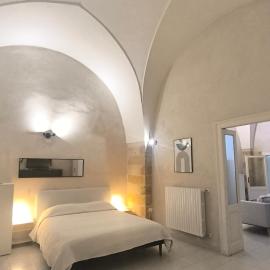 Celebes, hotel en Brindisi