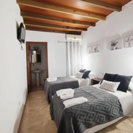 Alojamiento Acuario, hotel a Espiel