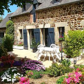 Maison Les Volets Bleus Binic, khách sạn ở Lantic