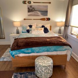 Pet friendly waterfront condo, hotell i Edgecomb