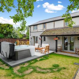 3 Bed in Alfrick oc-s32386, hotel in Broadwas