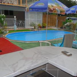 Appartement cosy près de Morne-à-l'Eau avec piscine, hotel in Morne-à-lʼEau