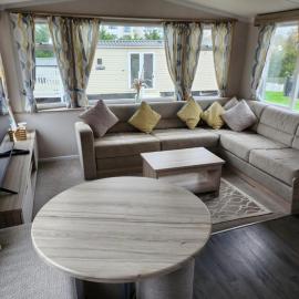 Beverley bay 2-Bed Caravan Sleeps 6 Pet Friendly