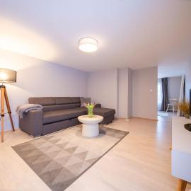 Ristiku Guesthouse, hotel in Kuressaare