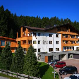 Apartment Aparthotel Iris-4 by Interhome