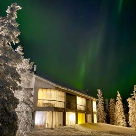Auroras by Kaltios, Gielas, Ski-in Ski-out, Mountain view, hotel in Kittilä