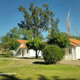 Villa Cipolletti, el refugio perfecto para el descanso en familia o amigos, hotel in Ciudad Lujan de Cuyo