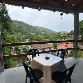 Casa Container Verde com Churrasqueira - Trindade e Paraty