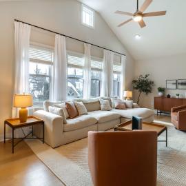 Walk to Big Boulder Mtn & Lake, Home w/ Hot Tub!