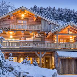Nanook luxe montagnard sauna et jacuzzi, Hotel in Bolquere