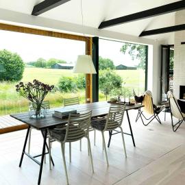 Architect-Designed Cottage With Stunning Views