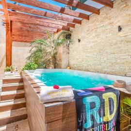 Room in the center with Outdoor Jacuzzi, hotel u gradu Sosua