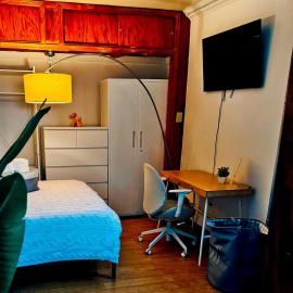 Private Studio Near NYC - Easy Commute & Workspace, hôtel à Guttenberg