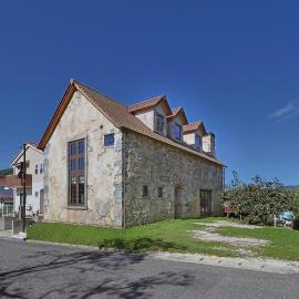 La Maison Facior Onomichi ラ メゾン ファシオール 尾道 尾道新築一棟貸切 ヨーロッパ邸宅風宿 温泉徒歩1分 1LDK最大4名 駐車場1台付き Wi-Fi, hotel Onomicsiben
