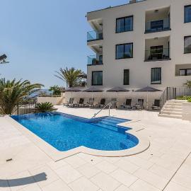 Villa Sky, готель у Міміце