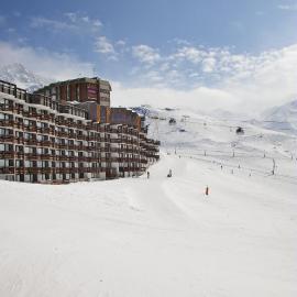Abrineige Tourotel Val Thorens, готель у місті Валь-Торанс