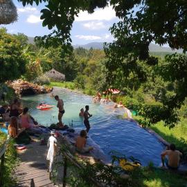 Wild Spirit Backpackers Lodge โรงแรมในThe Crags