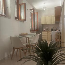 House Federica, hotel en Melfi