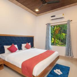 The Roar Resort
