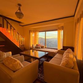 Shimla TerraHaus- Penthouse with stunning valley view, hotel u gradu Mašobra