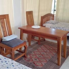 Mwangarimwe에 위치한 호텔 Kels Place RundaT inyTower House 2 beds, 2 guests