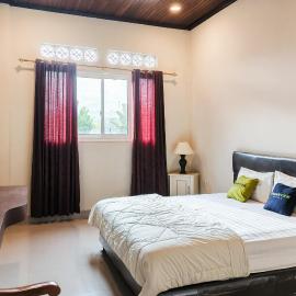 Urbanview Hotel Moy Residence Tondano by RedDoorz โรงแรมในTandengan