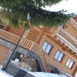 Kolnicka Krahule, hotel v Krahuliach