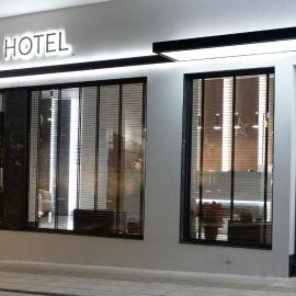 Anesis Hotel, מלון בקוזאני