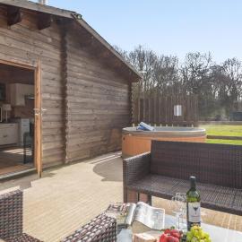 Dukes Wood - Ukc2193, hotel in Caunton