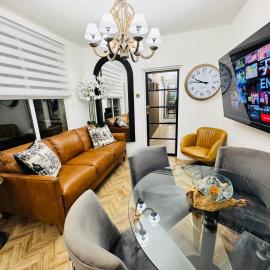 Oaklands Designer Garden Apartment Bexleyheath