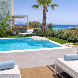 Akoya Pearl Villa - Sea Front