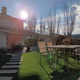 Torre de l'Olivera, hotel in Mediona
