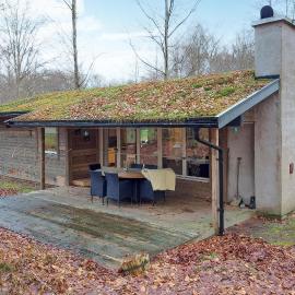Cozy Home In Hjärnarp With Wifi, hotel Hjärnarpban