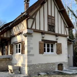 Charmante demeure au coeur des Bois, hotell sihtkohas Saint-Brice-et-Courcelles