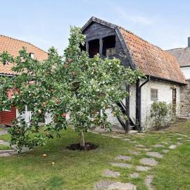 2 Bedroom Pet Friendly Home In Visby