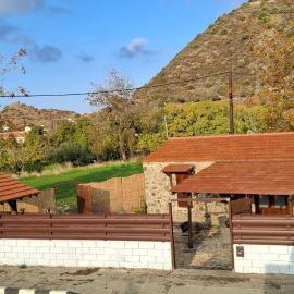 The river house, hotel in Kato Pyrgos