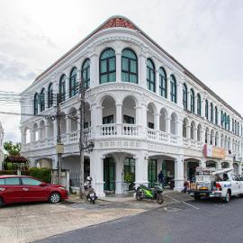 Baan Sino Phuket