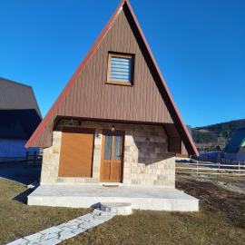 Lili home