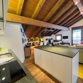 Laax Ski Escape. Cosy Alpine Apartment