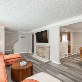 Cozy and stylish 3BR home in quiet neighborhood