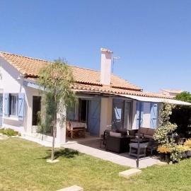 Villa les volets bleus, hotel in Le Grau-dʼAgde